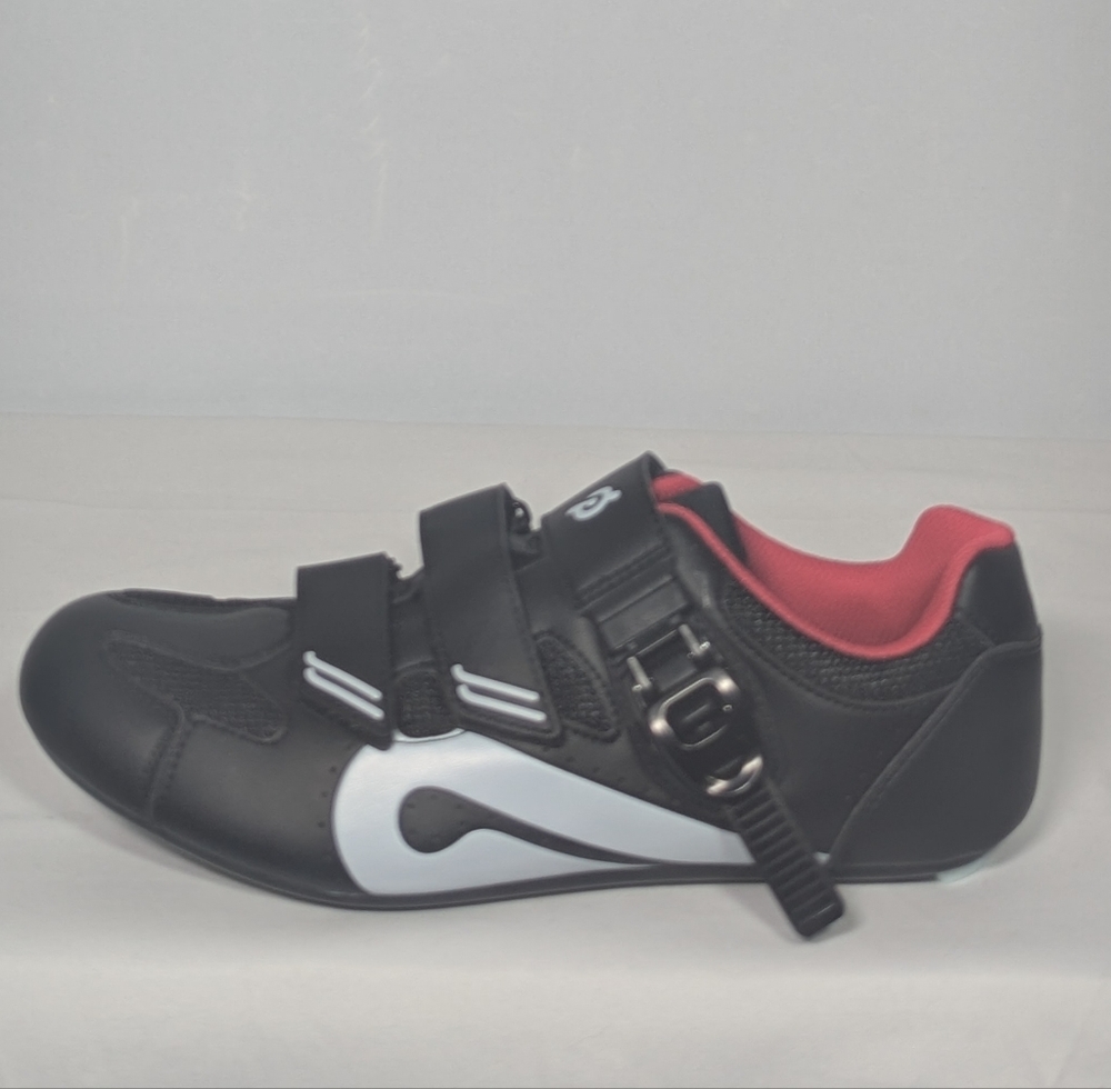 NEW Peloton Womens Cycling Shoes Bike Sz 5.5 black/red